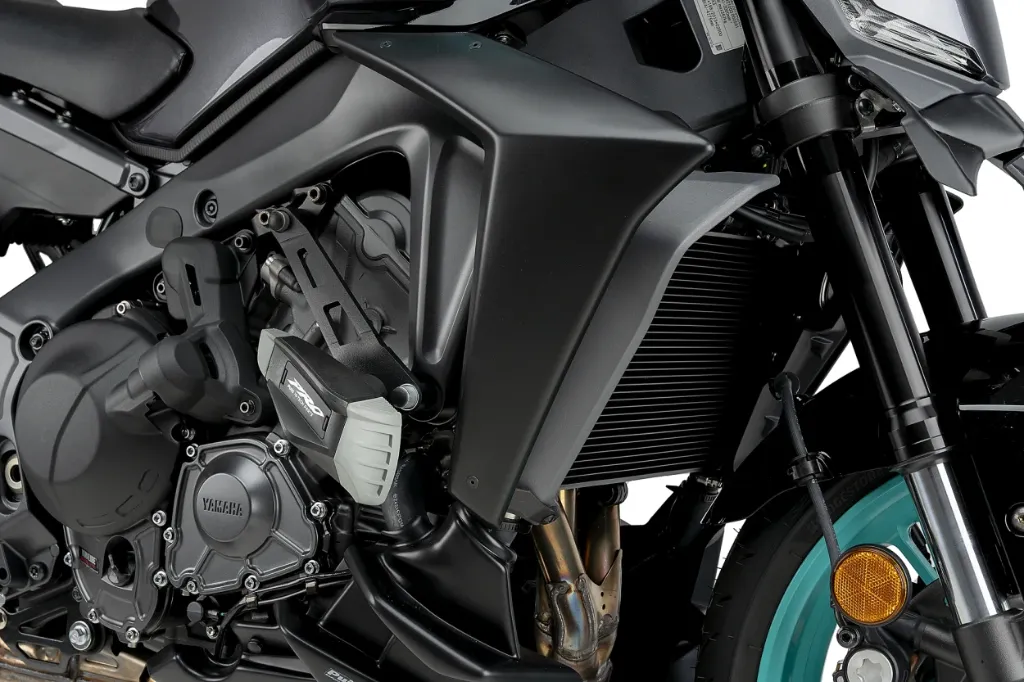 21370n-yamaha-mt-09-21-2.webp