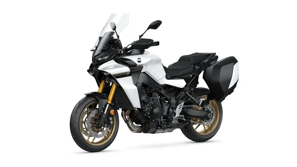 2024-Yamaha-MT09TRGT-EU-Pure_White-Studio-005-03.webp