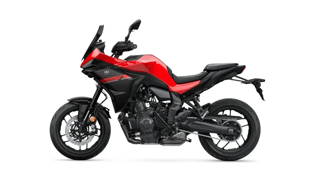 2025-Yamaha-MT07TR-EU-Redline-Studio-004-03.webp