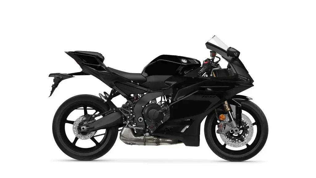 2025-Yamaha-YZF900R9-EU-Tech_Black-Studio-002-03.webp