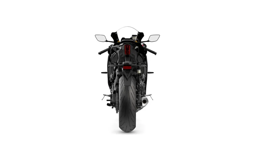 2024-Yamaha-YZF700R7-EU-Midnight_Black-Studio-004-03.webp