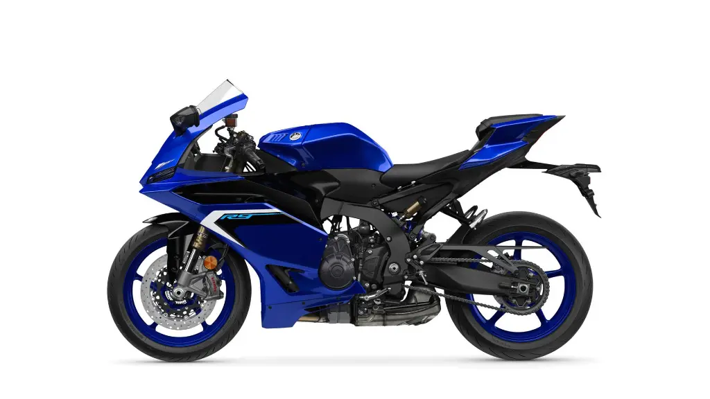 2025-Yamaha-YZF900R9-EU-Icon_Blue-Studio-004-03.webp
