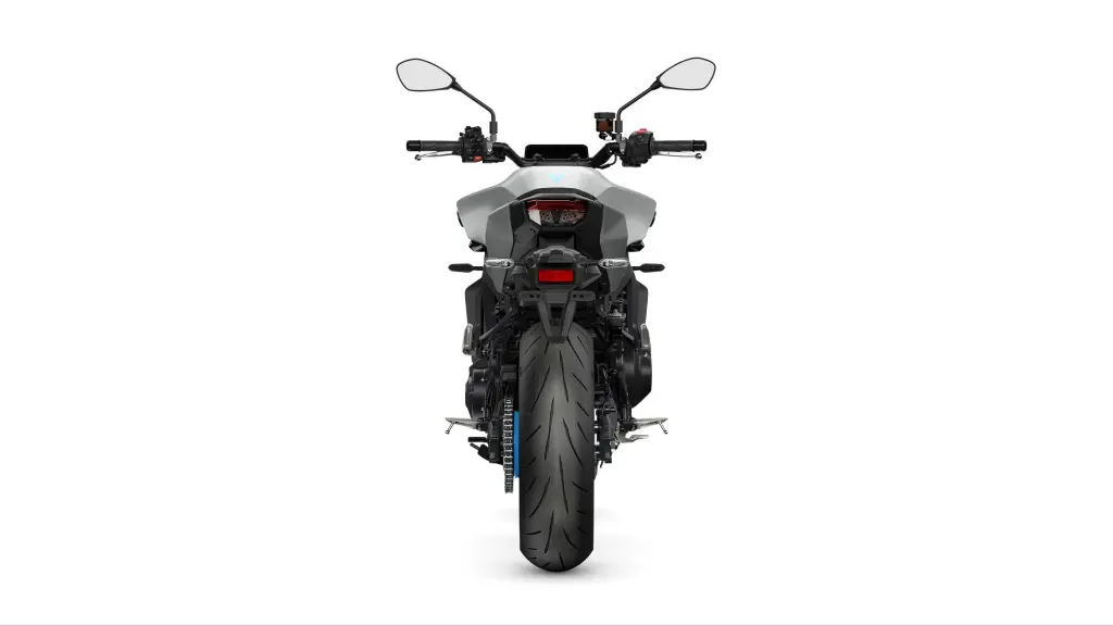 2025-Yamaha-MT09A-EU-Ice_Storm-Studio-003-03.webp