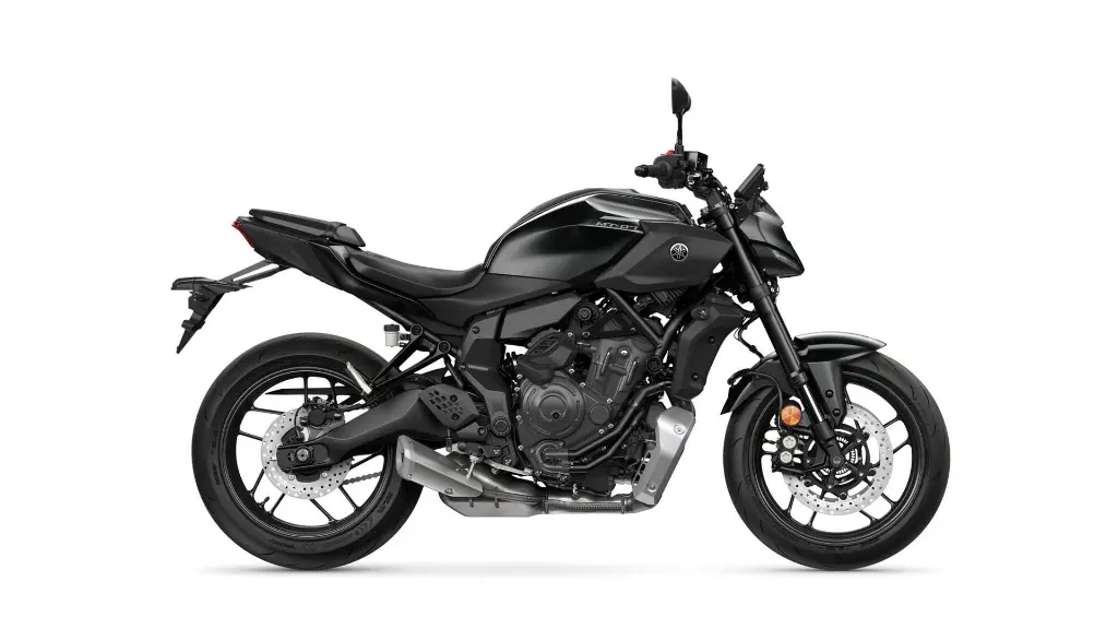 2025-Yamaha-MT07AS-EU-Tech_Black-Studio-002-03.webp