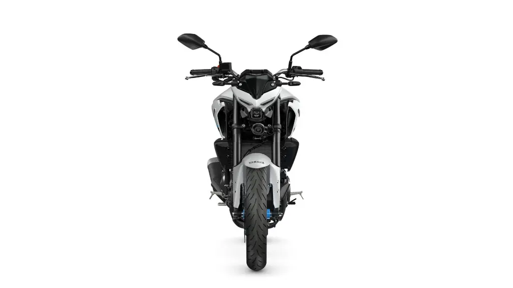 2025-Yamaha-MT250-EU-Ice_Storm-Studio-006-03.webp