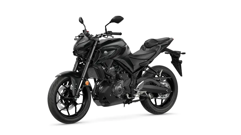 2025-Yamaha-MT250-EU-Midnight_Black-Studio-005-03.webp
