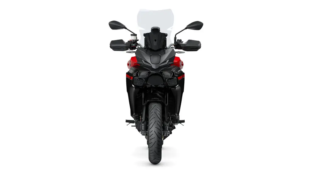 2025-Yamaha-MT09ATRS-EU-Redline-Studio-008-03.webp