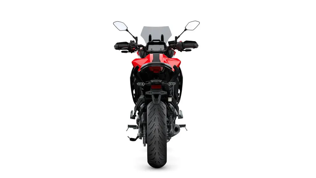 2025-Yamaha-MT07TR-EU-Redline-Studio-003-03.webp