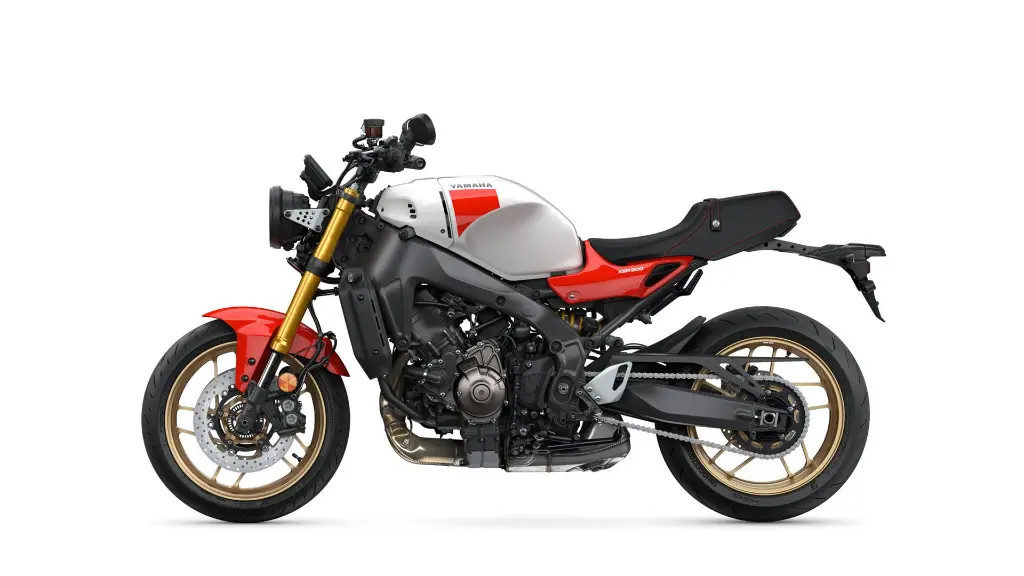 2025-Yamaha-XS850-EU-Legend_Red-Studio-006-03.webp