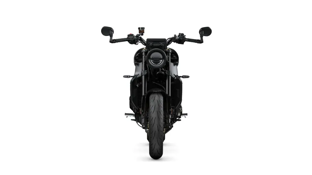 2025-Yamaha-XS850-EU-Midnight_Black-Studio-008-03.webp