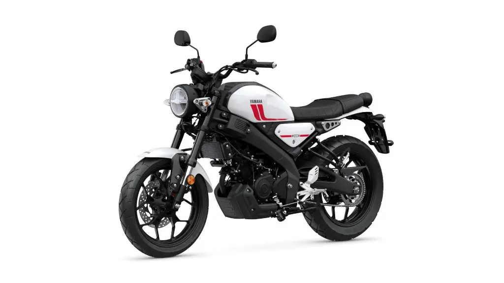 2024-Yamaha-XS125-EU-Heritage_White-Studio-005-03.webp