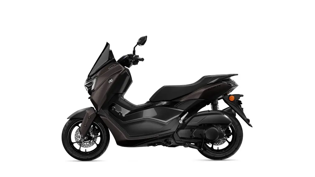 2025-Yamaha-G125YMSV-EU-Dark_Magma-Studio-006-03.webp