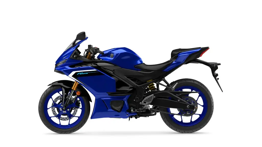 2025-Yamaha-YZF-R250-EU-Icon_Blue-Studio-006-03.webp